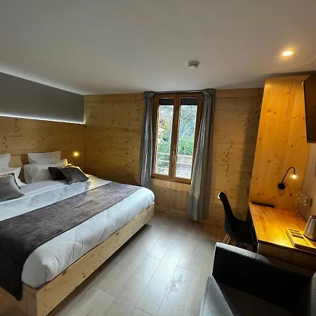 9Wagram Hotel Boutique Le Mans Exterior photo