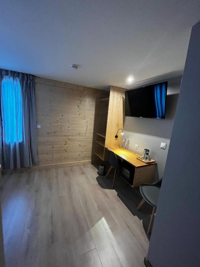 9wagram Boutique Le Mans